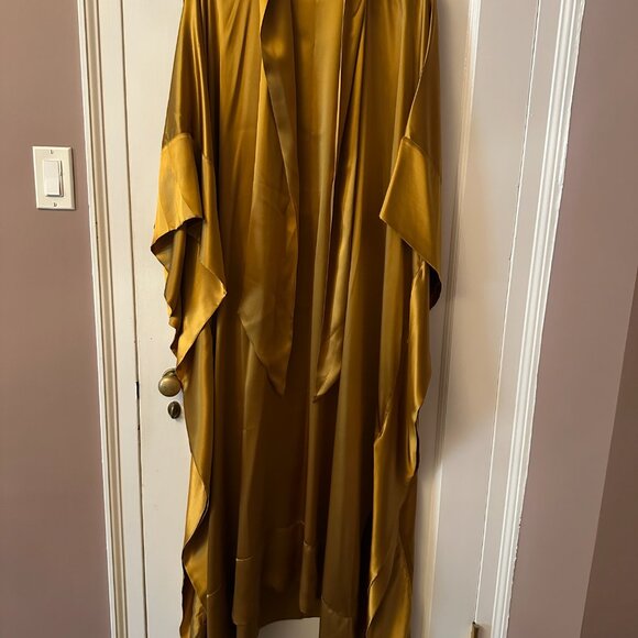 TALLER MARMO Draped silk-satin kaftan - PHOTOS - NOT FOR SALE - Picture 7 of 14